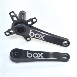 Box Vector M30 155mm crankset met bottom bracket